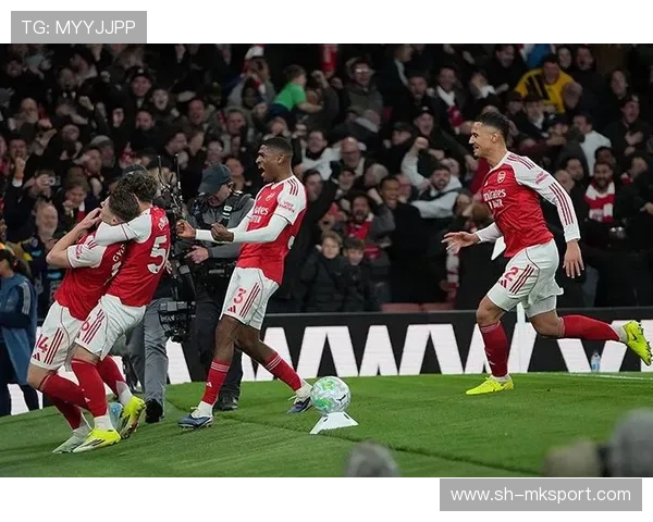 曼城强势反击,迎接与阿森纳的英超冠军决战 曼城强势反击,迎接与阿森纳的英超冠军决战